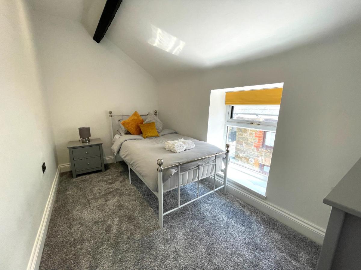 Vila Yr Hen Bopty Pontypridd Exteriér fotografie